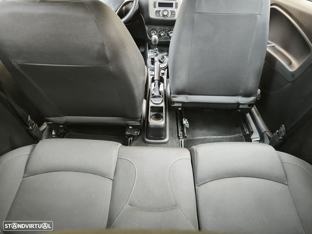 Alfa Romeo MiTo 1.3 JTD Progression S&S - 24