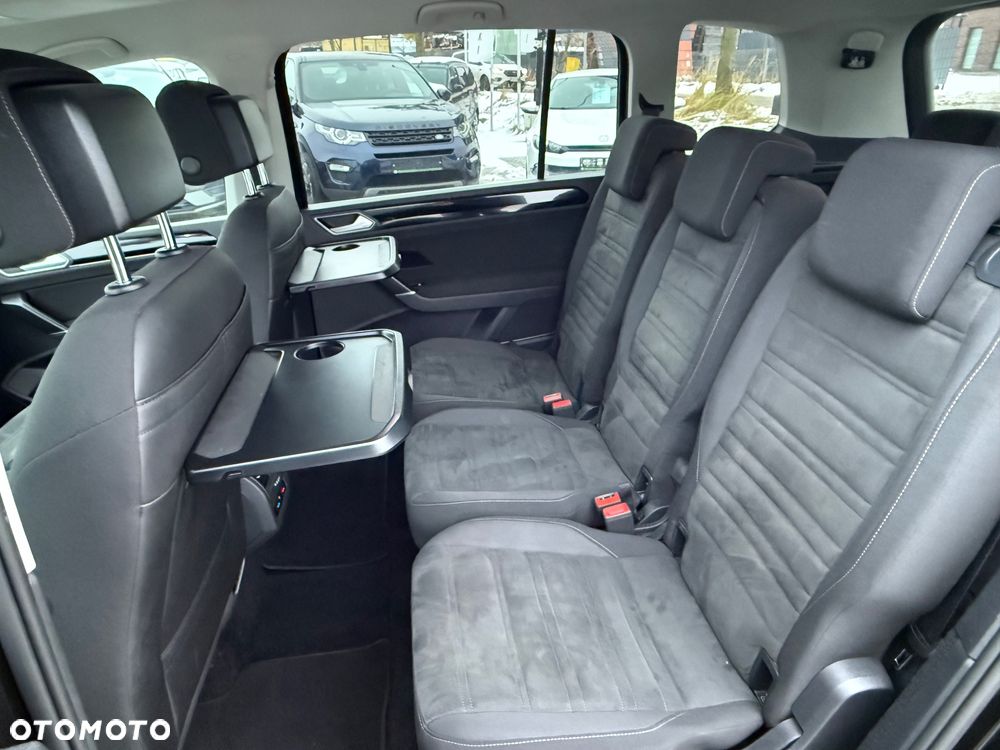 Volkswagen Touran 1.6 TDI SCR BlueMotion Technology Comfortline - 17