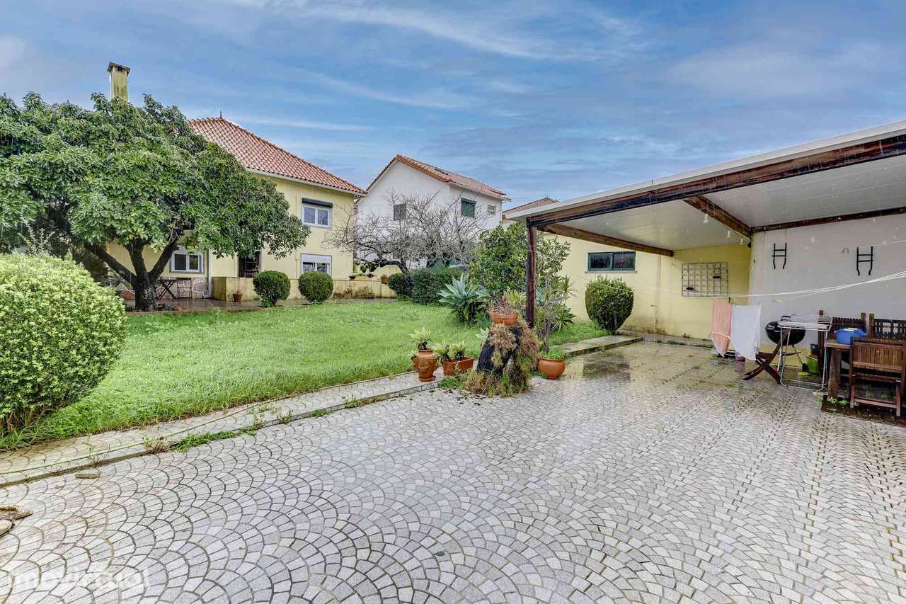 Moradia de charme T4, com 3 pisos – Algueirão / Sintra - Grande imagem: 2/17