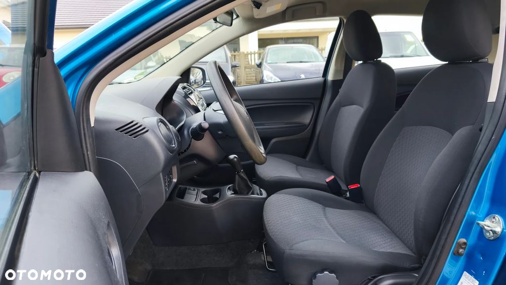 Mitsubishi Space Star - 18