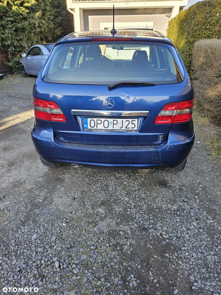 Mercedes-Benz Klasa B 180 CDI - 4