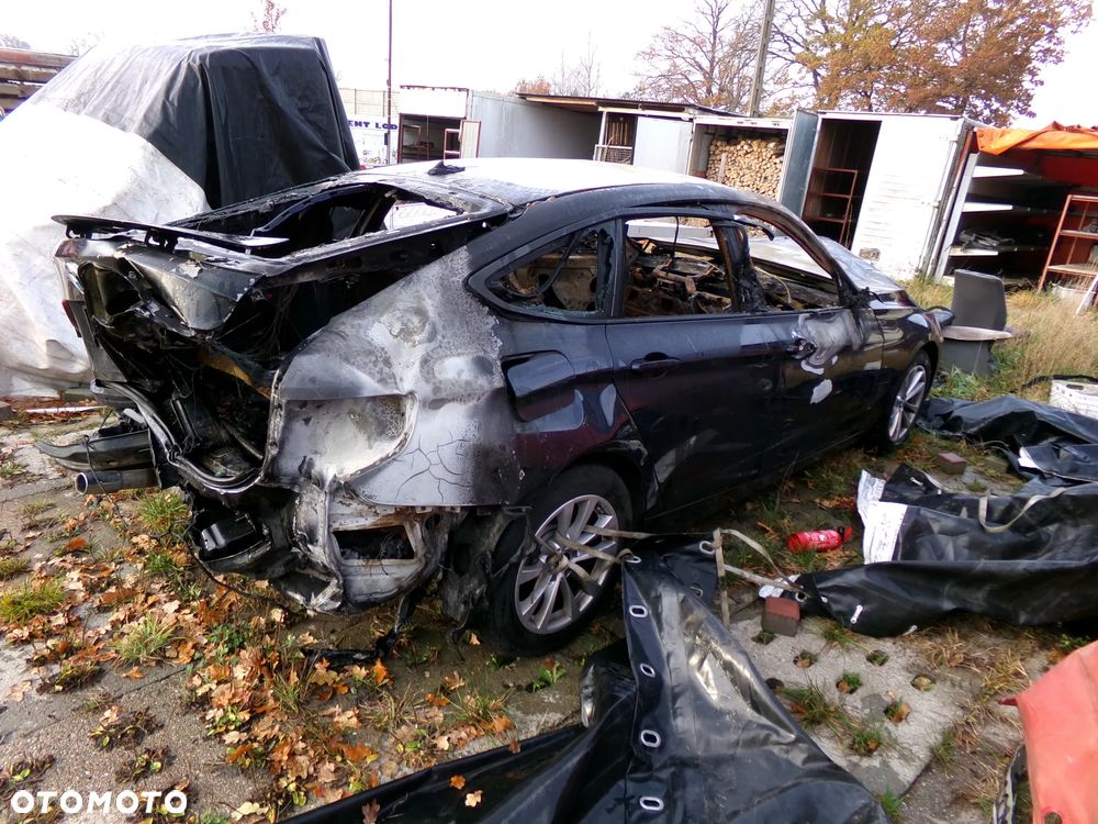 BMW 3GT 318d Advantage - 4