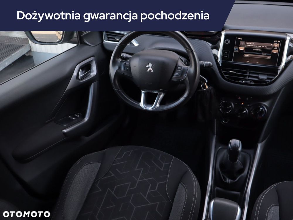 Peugeot 2008 - 9