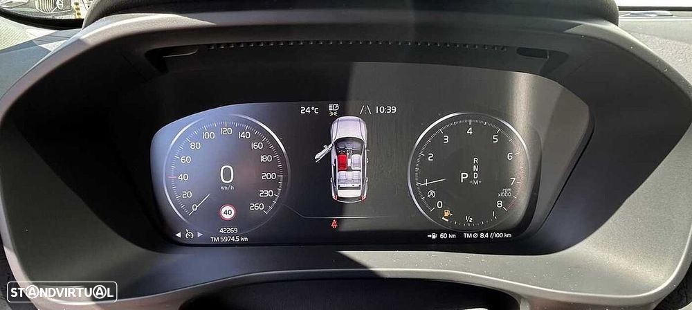 Volvo XC 40 - 10