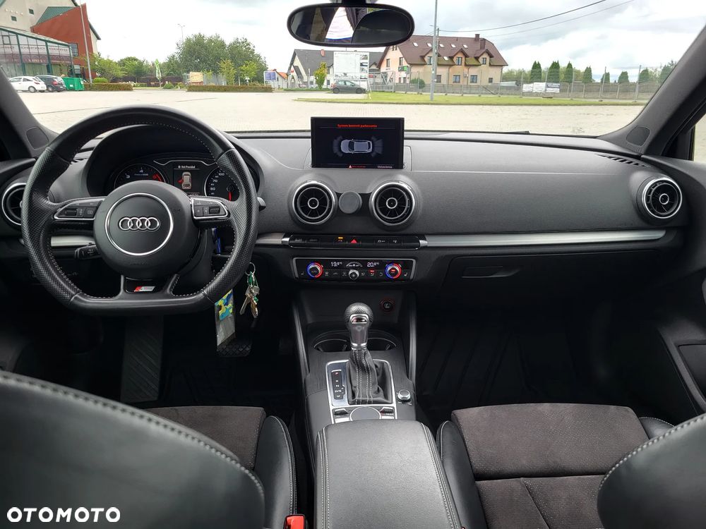 Audi A3 Sportback - 16
