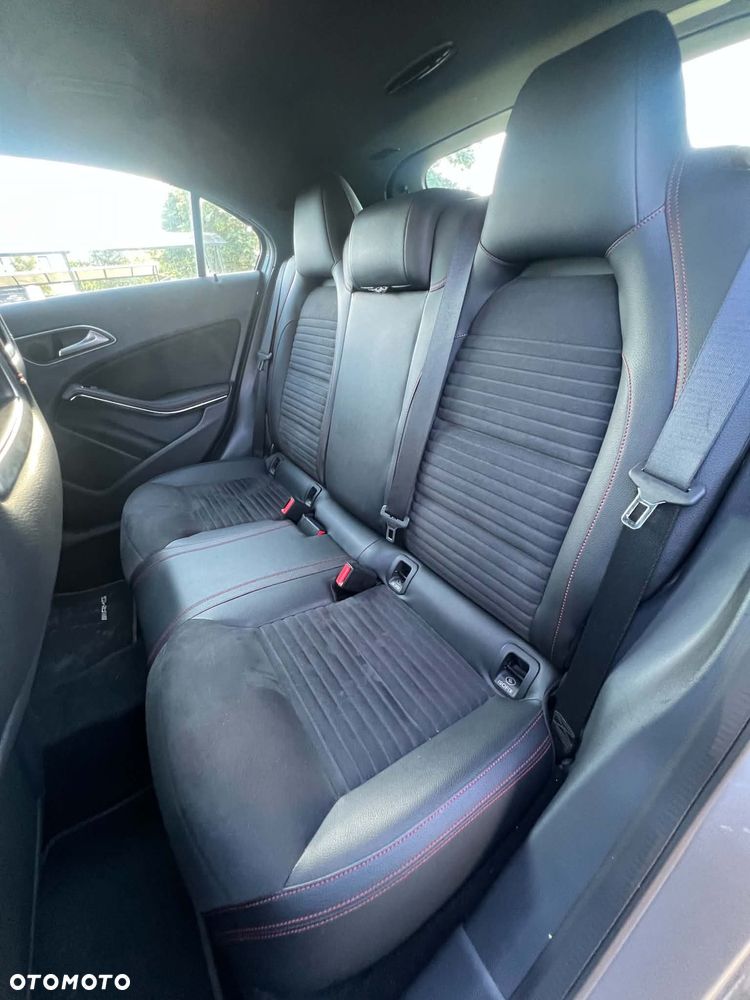 Mercedes-Benz Klasa A 180 CDI AMG Line - 24