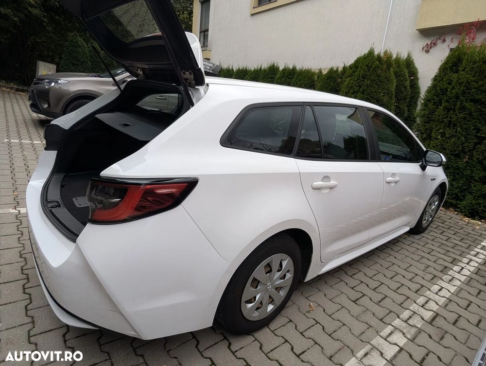 Toyota Corolla - 9