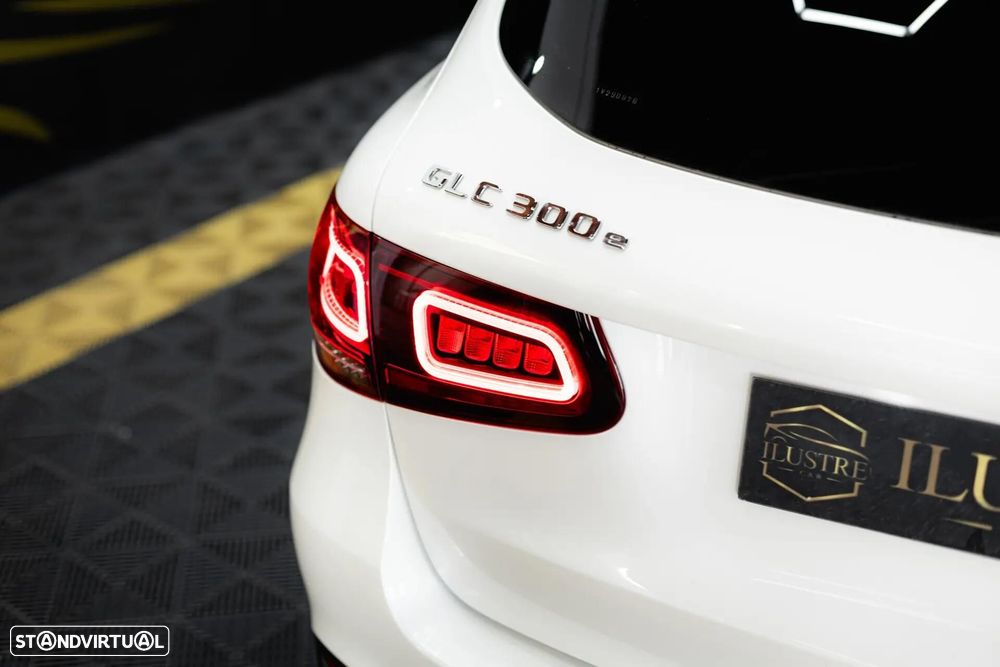 Mercedes-Benz GLC 300 e 4Matic - 9
