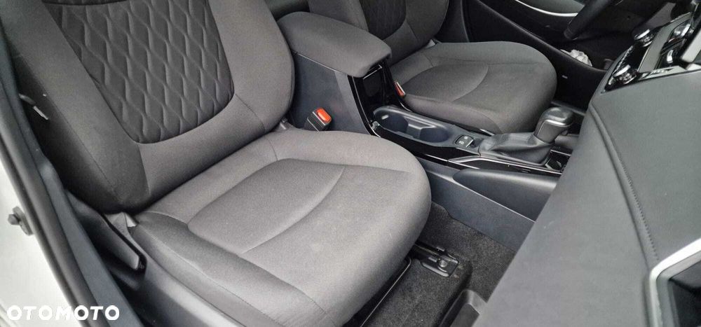 Toyota Corolla 1.5 Comfort MS - 31