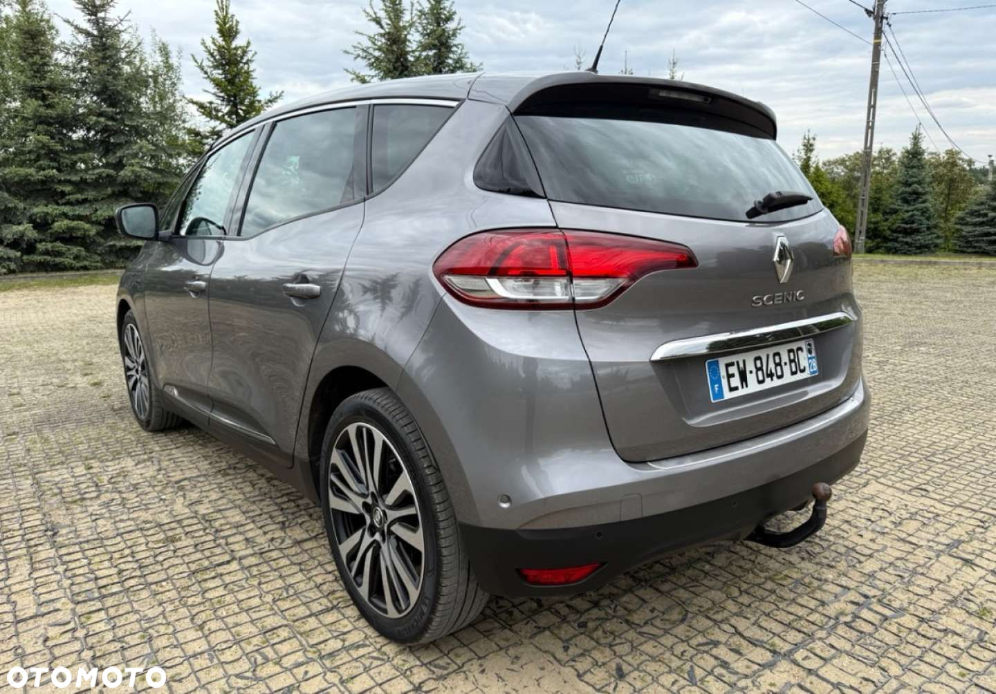 Renault Scenic ENERGY dCi 160 EDC INITIALE PARIS - 4