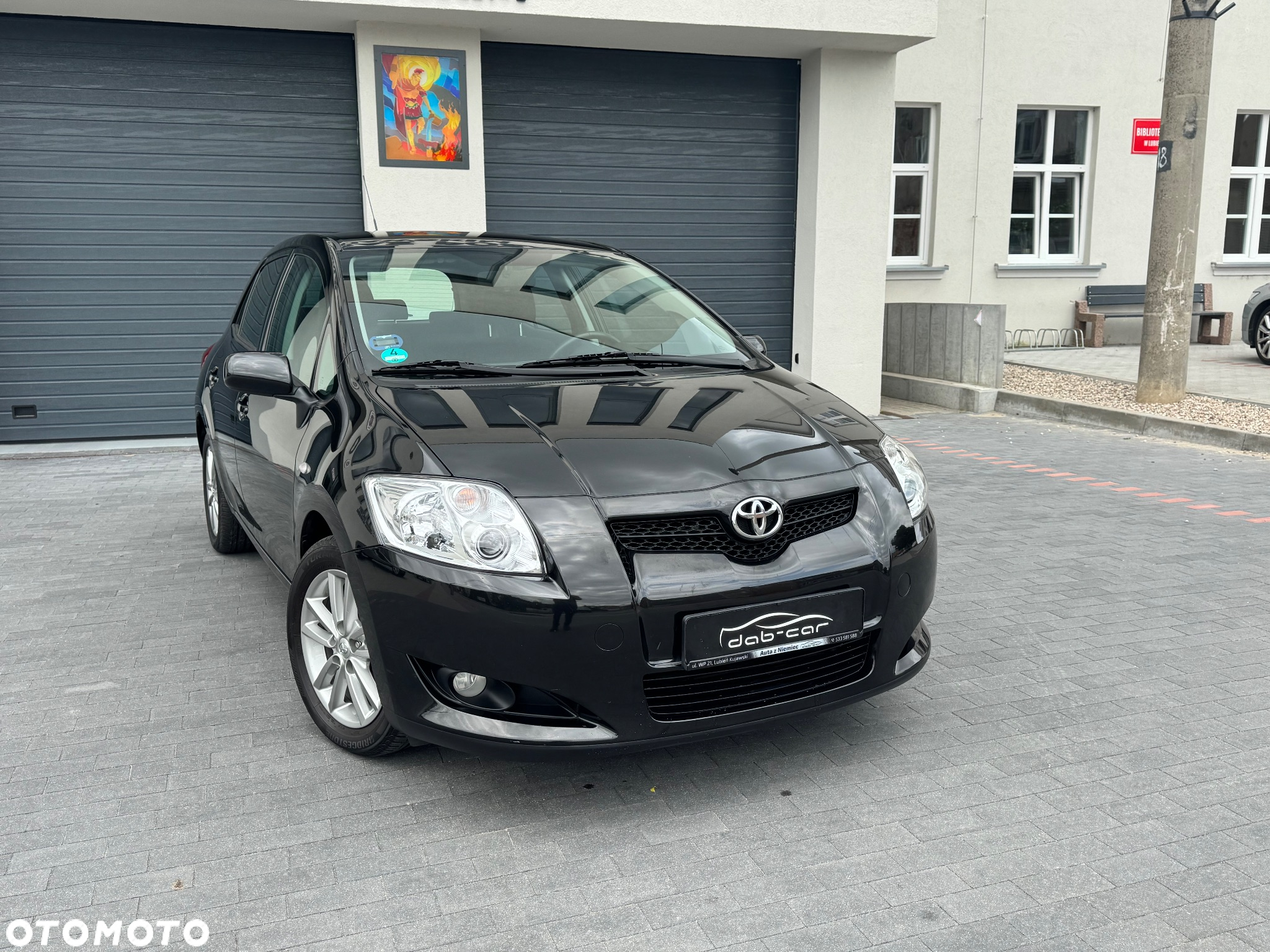 Toyota Auris 1.33 VVT-i Premium - 17