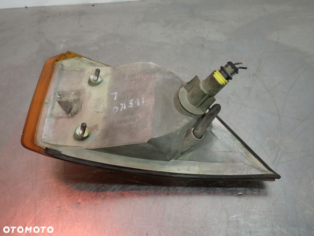 KIERUNKOWSKAZ LEWY PRZÓD IVECO DAILY III - 2