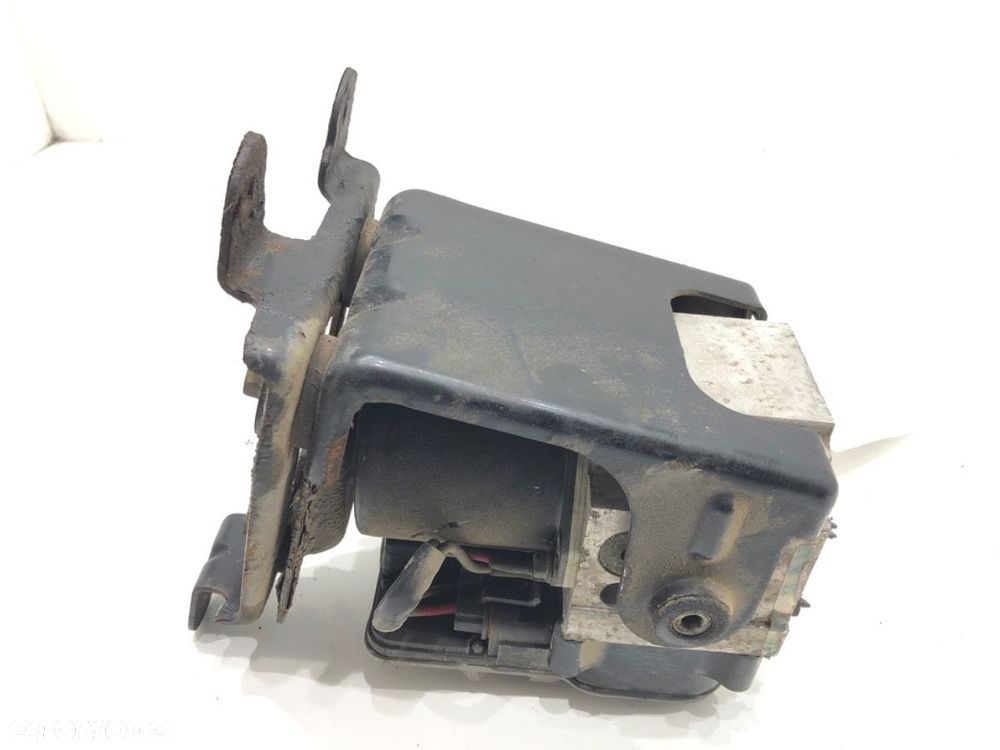 POMPA ABS  ISUZU RODEO samochód terenowy zamknięty 1997 - 2004 3.2 V6 151 kW [205 KM] benzyna 1997 - 3