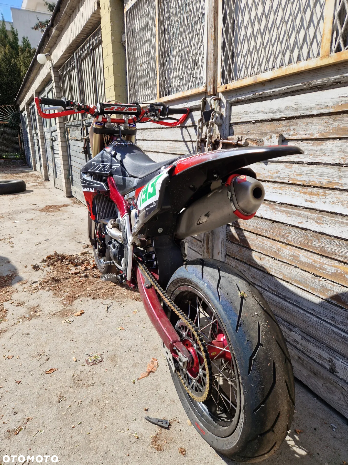 Yamaha YZF - 6