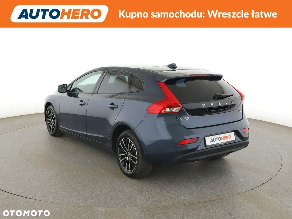 Volvo V40 D2 Drive-E Momentum - 5