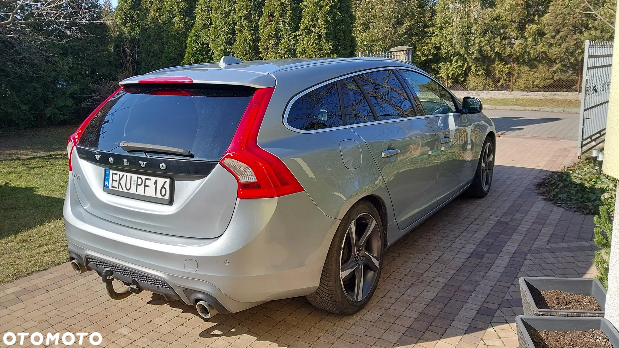 Volvo V60 D3 R-Design Momentum - 10