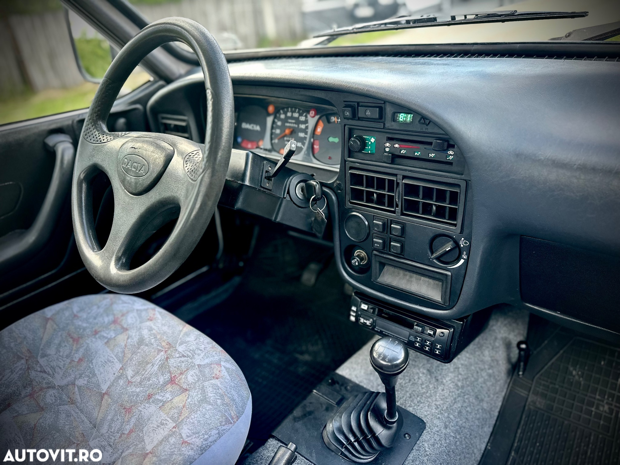 Dacia Pick Up - 10