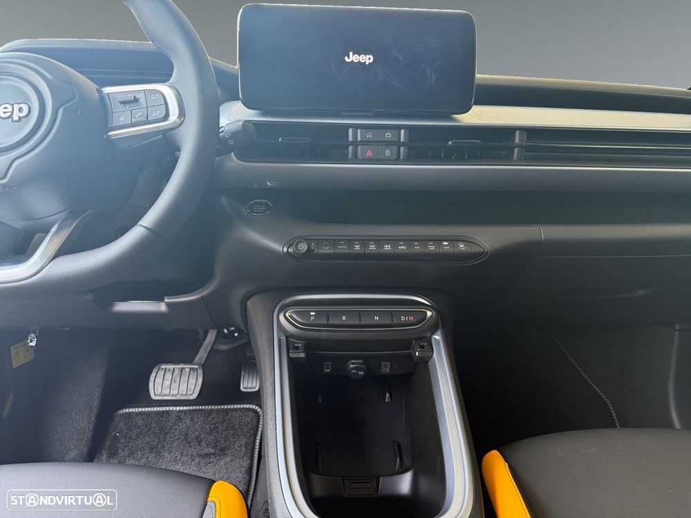 Jeep Avenger 1.2 4xe Hybrid eAWD The North Face - 12