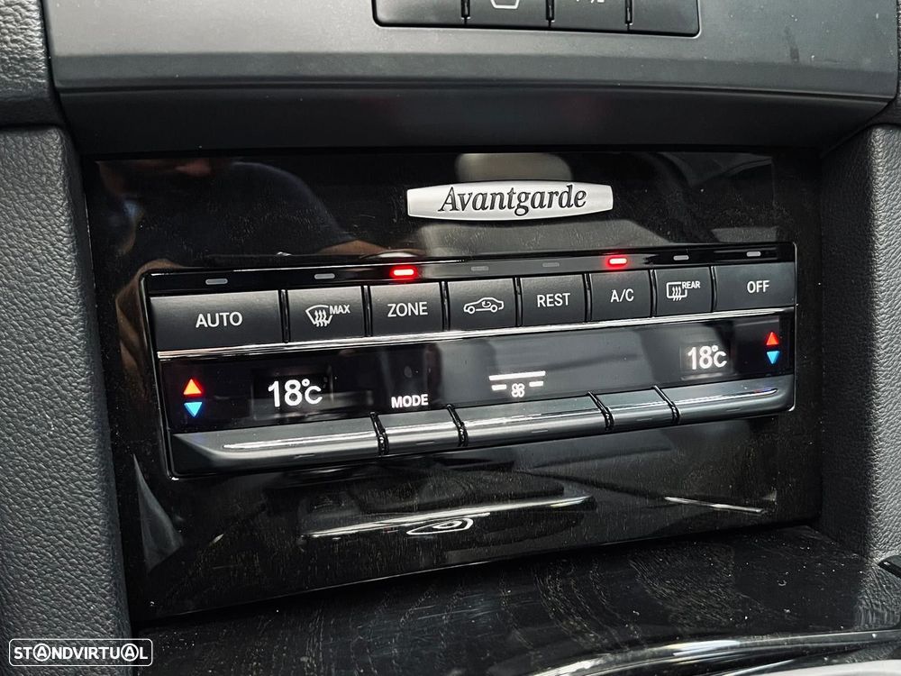 Mercedes-Benz E 250 CDi Avantgarde BlueEfficiency Auto. - 31