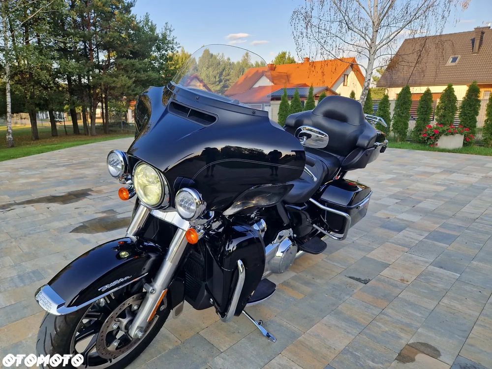 Harley-Davidson FLHTCU Ultra - 24