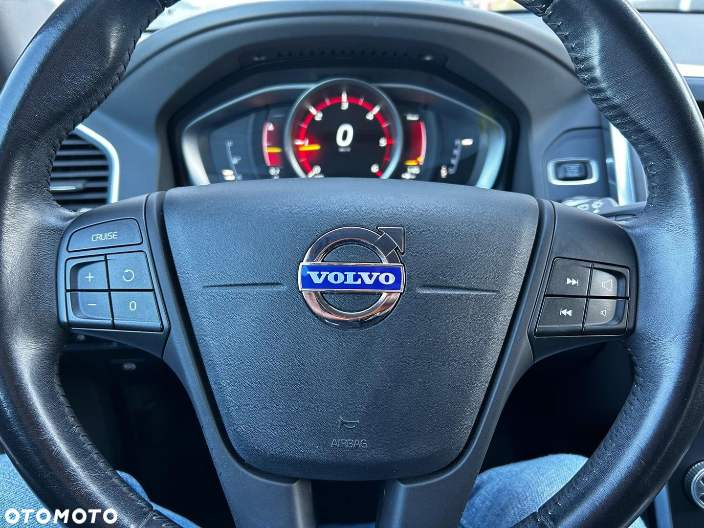 Volvo XC 60 - 11