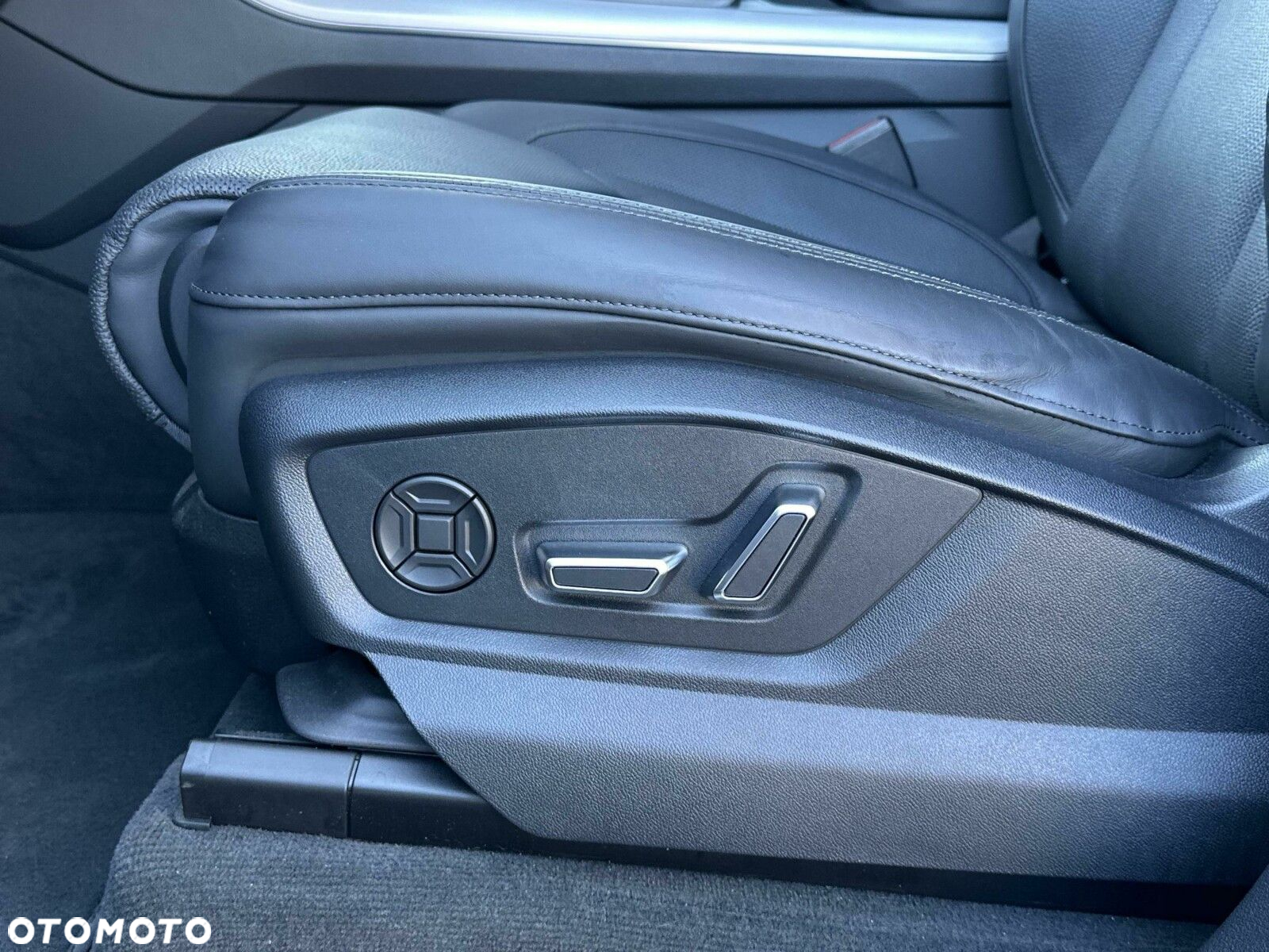 Audi Q7 - 30
