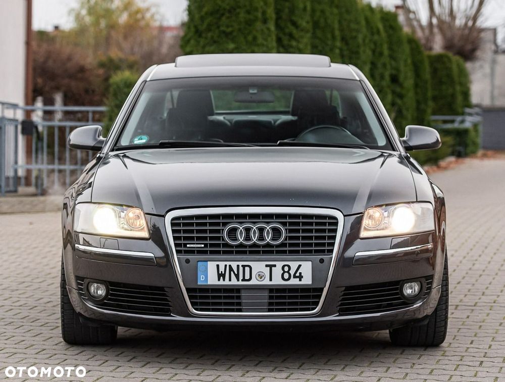 Audi A8 4.2 FSI Quattro - 11