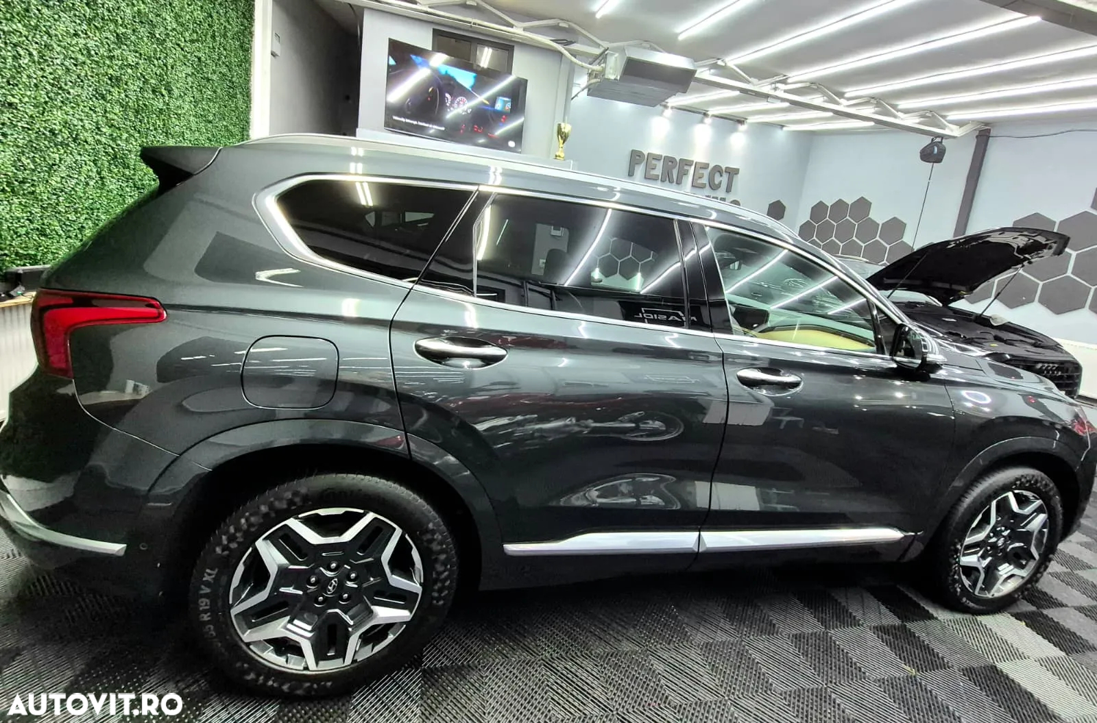 Hyundai Santa Fe 1.6 l 252 CP 4WD 6AT PHEV Luxury - 30