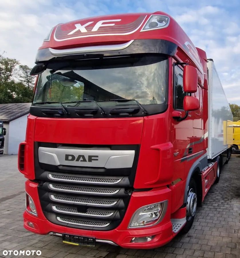 Schmitz Cargobull * CHŁODNIA * OŚ PODNOSZONA * 4 RYGLE * - 39