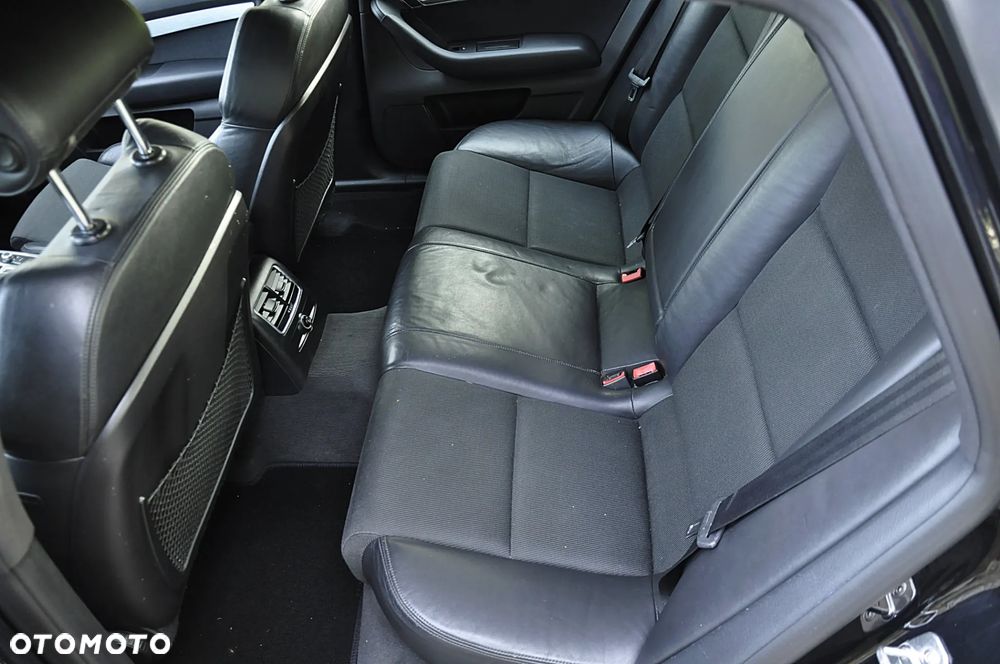 Audi A6 - 24