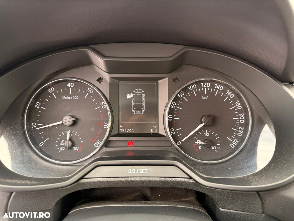 Skoda Octavia - 11