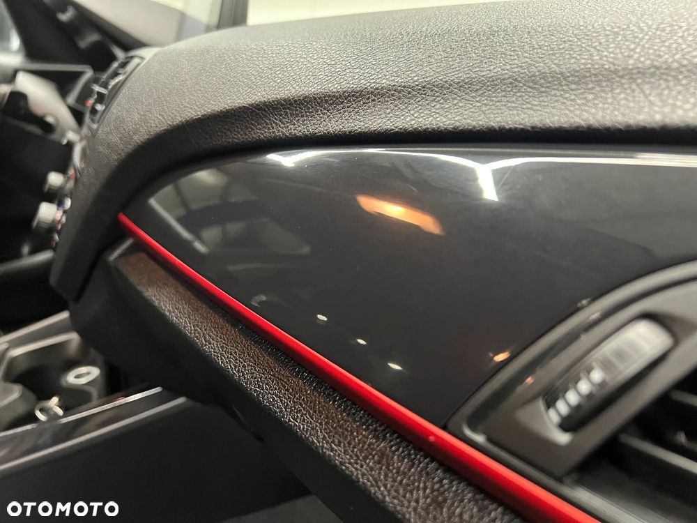 BMW Seria 1 118d DPF Edition Sport - 32