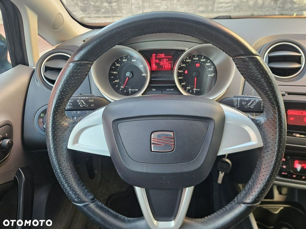Seat Ibiza 1.4 16V Style - 25