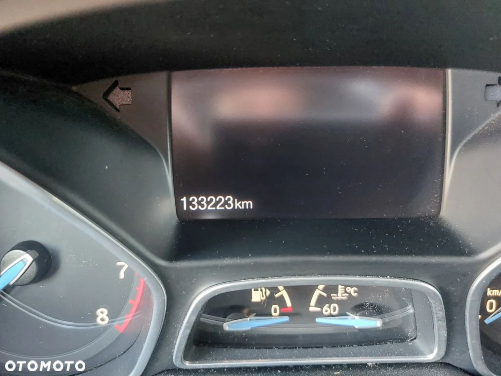 Ford Focus 1.0 EcoBoost Trend - 9