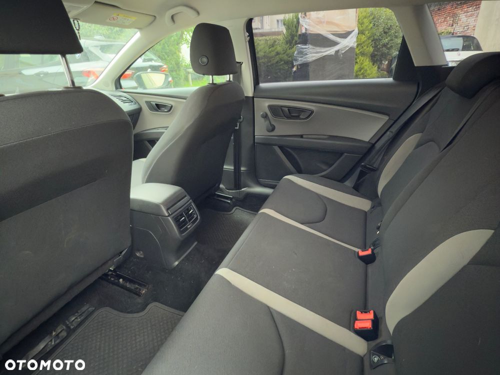 Seat Leon 1.6 TDI Reference - 11