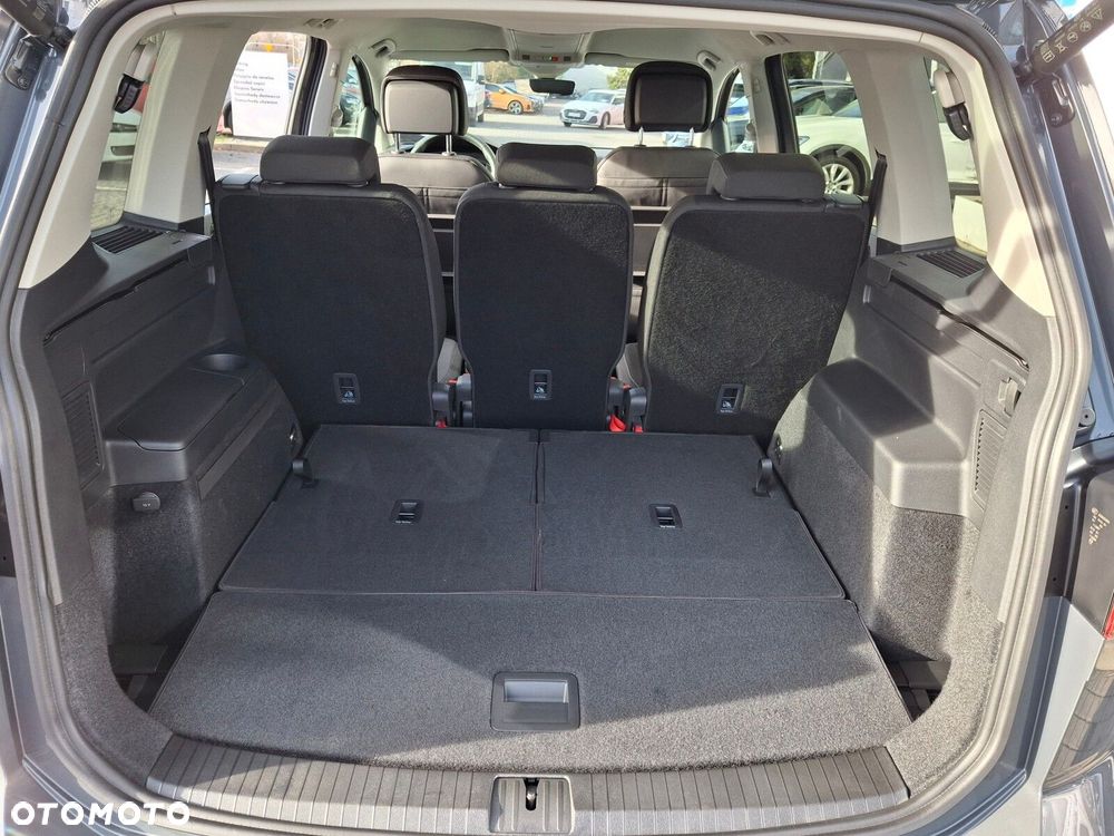 Volkswagen Touran 1.5 TSI EVO Highline DSG - 35