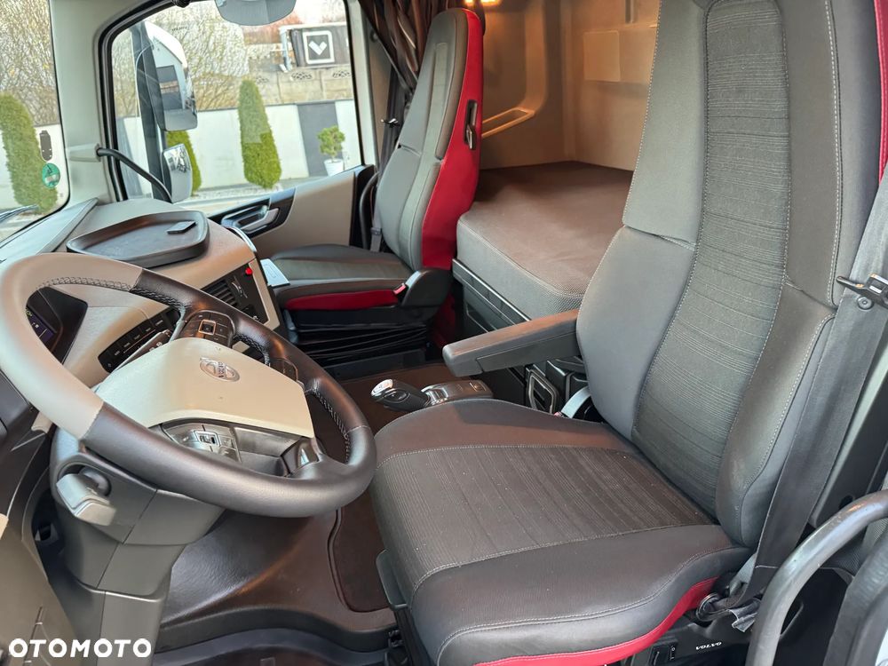 Volvo FH500 4x2, HYDRAULIKA DWUOBWODOWA, 2018 r , SUPER STAN z Niemiec - 30