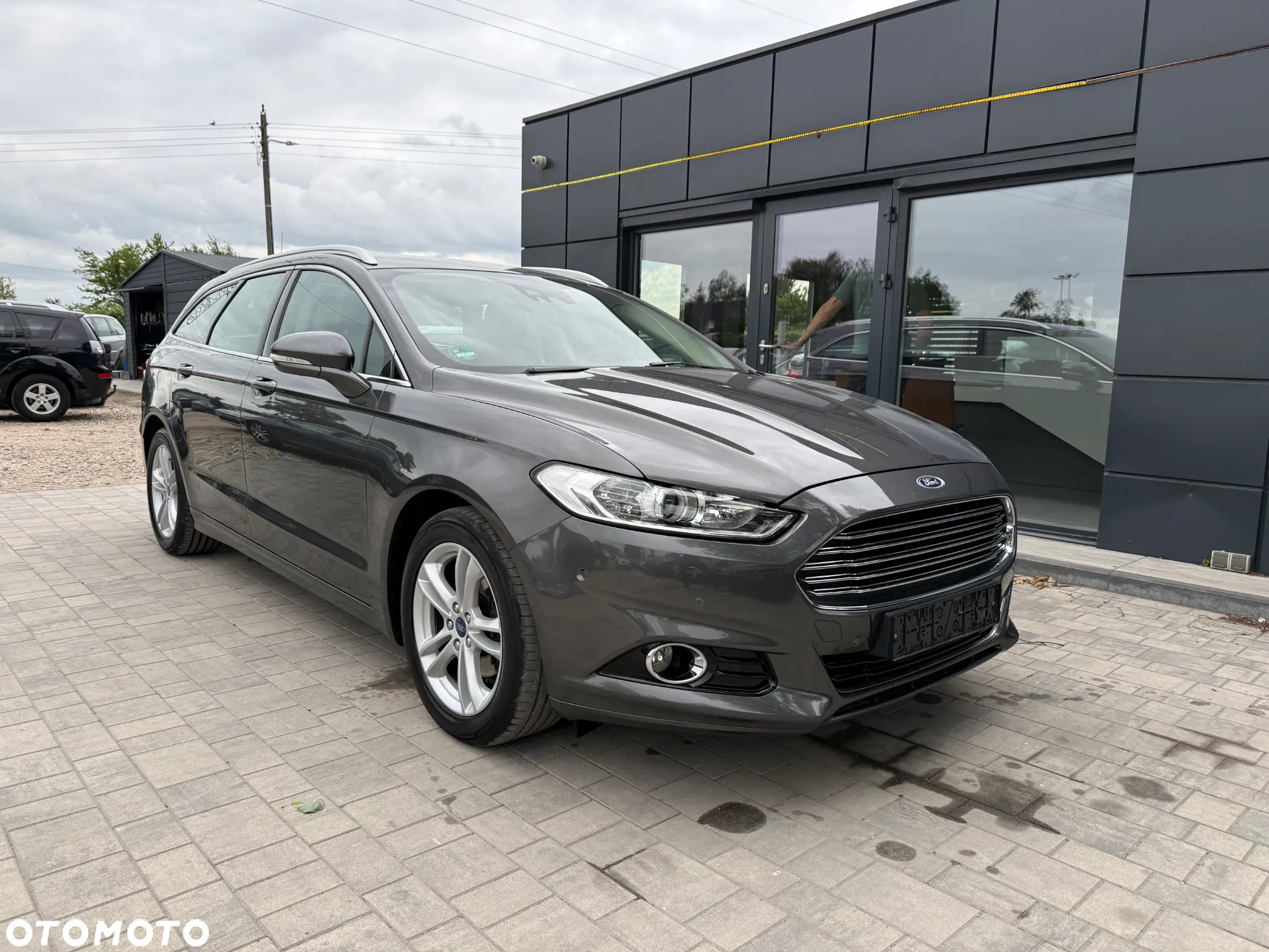 Ford Mondeo 2.0 TDCi Ambiente - 4