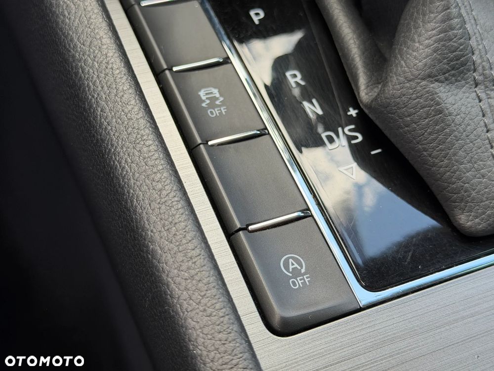 Skoda Superb 2.0 TSI Style DSG - 22