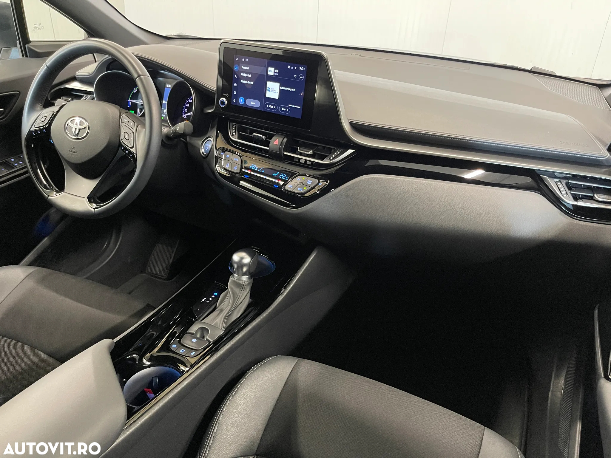 Toyota C-HR 2.0 HSD 184 CP 4x2 CVT Style - 8