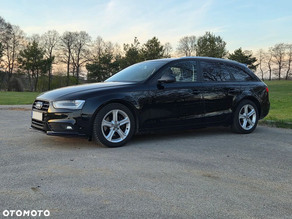 Audi A4 Avant 2.0 TDI DPF Ambiente - 11