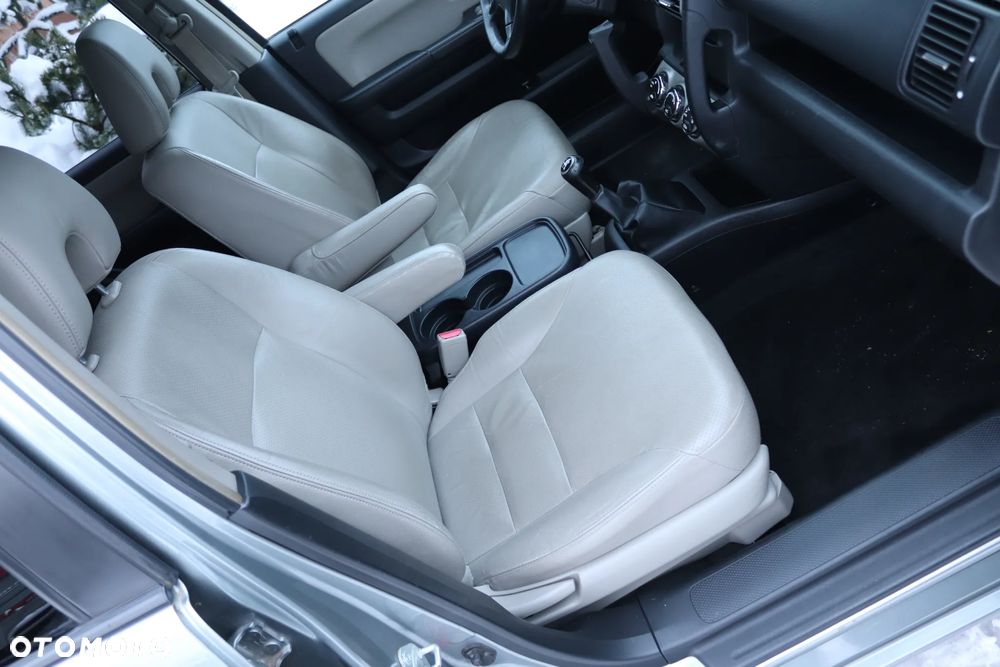 Honda CR-V 2.0i Executive - 24