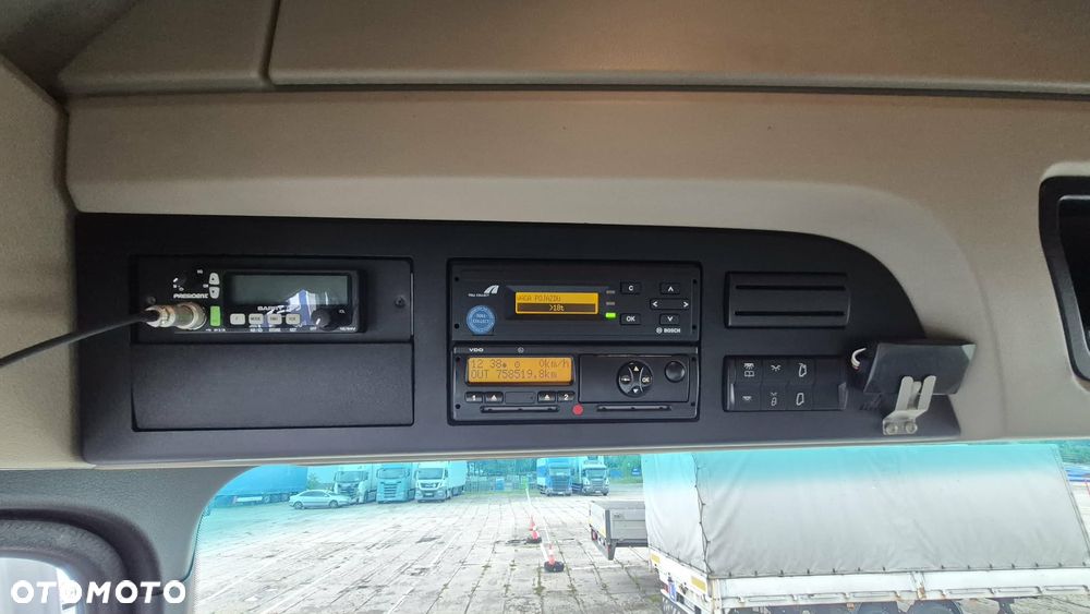 Mercedes-Benz ACTROS - 8