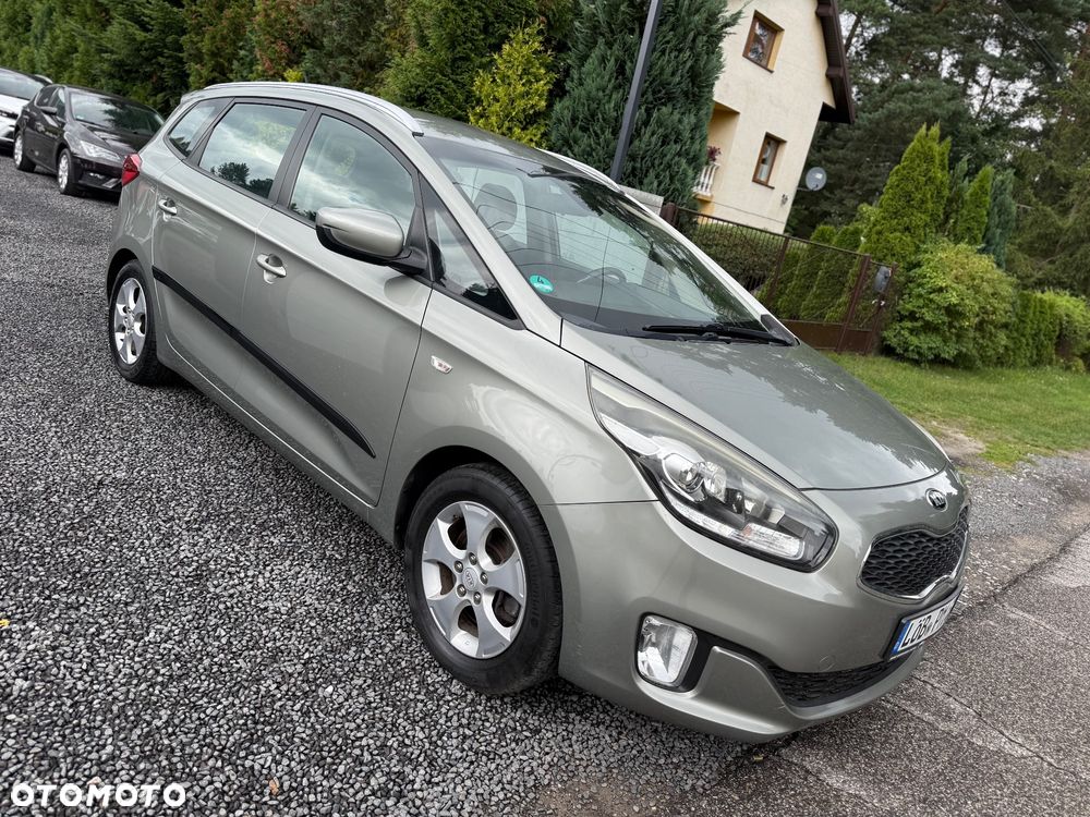 Kia Carens 1.6 GDI Dream-Team Edition - 4