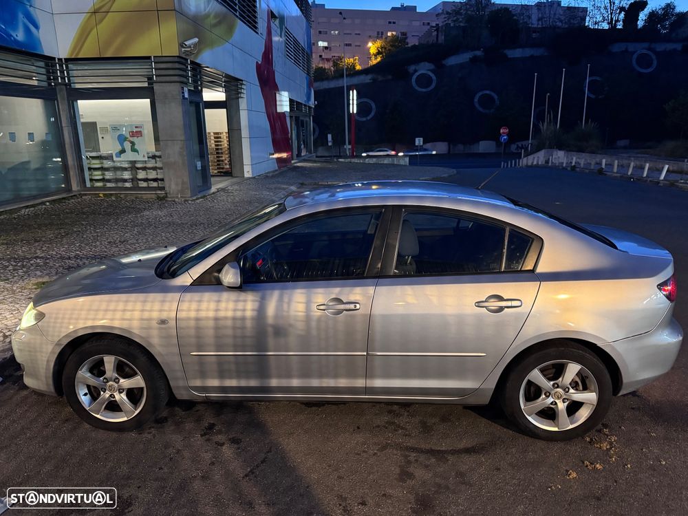 Mazda 3 Sedan MZR 1.6 CD Sport - 10