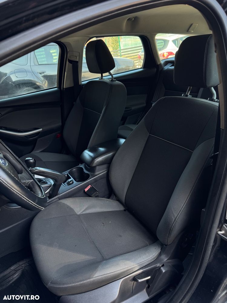 Ford Focus - 19