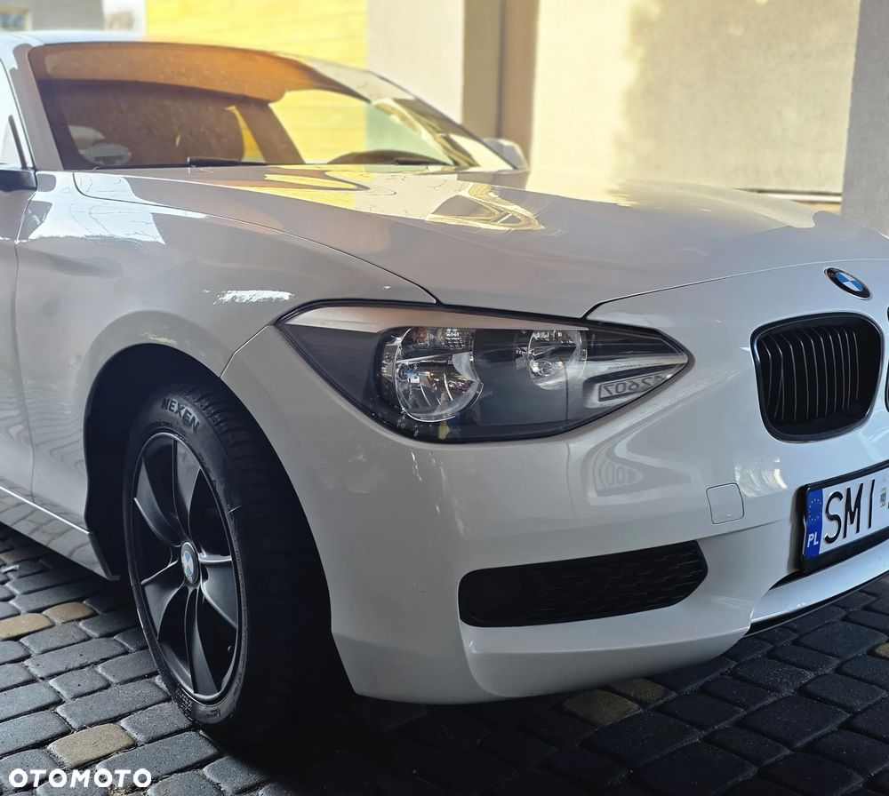 BMW Seria 1 114i - 6