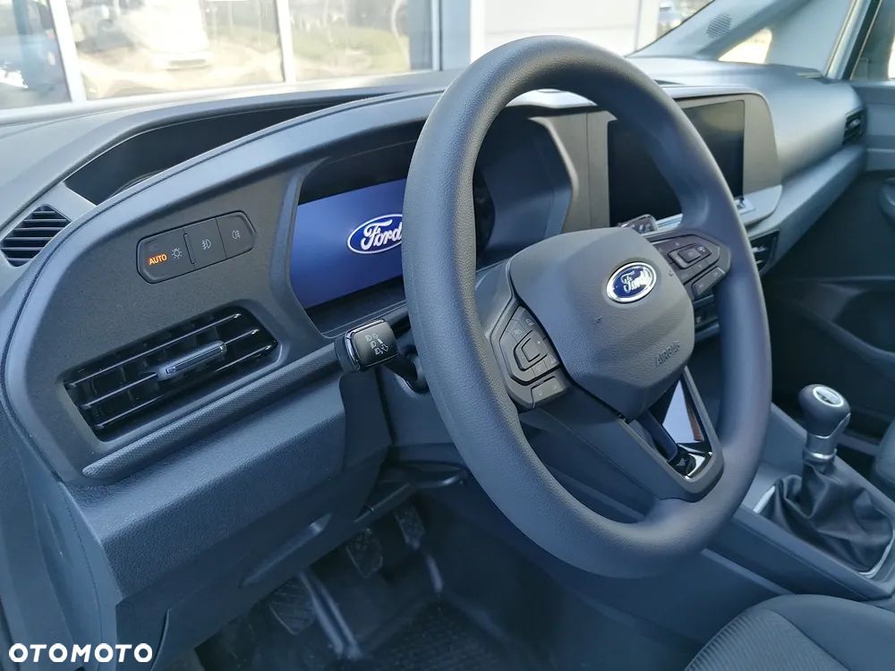 Ford Transit Connect L2 - 21