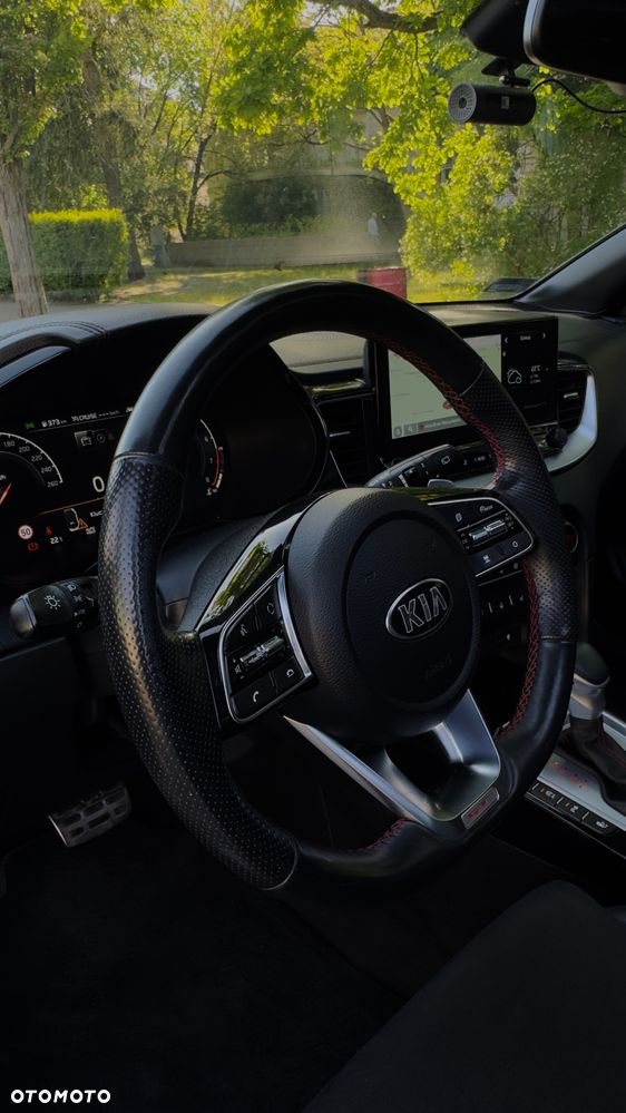 Kia ProCeed - 32