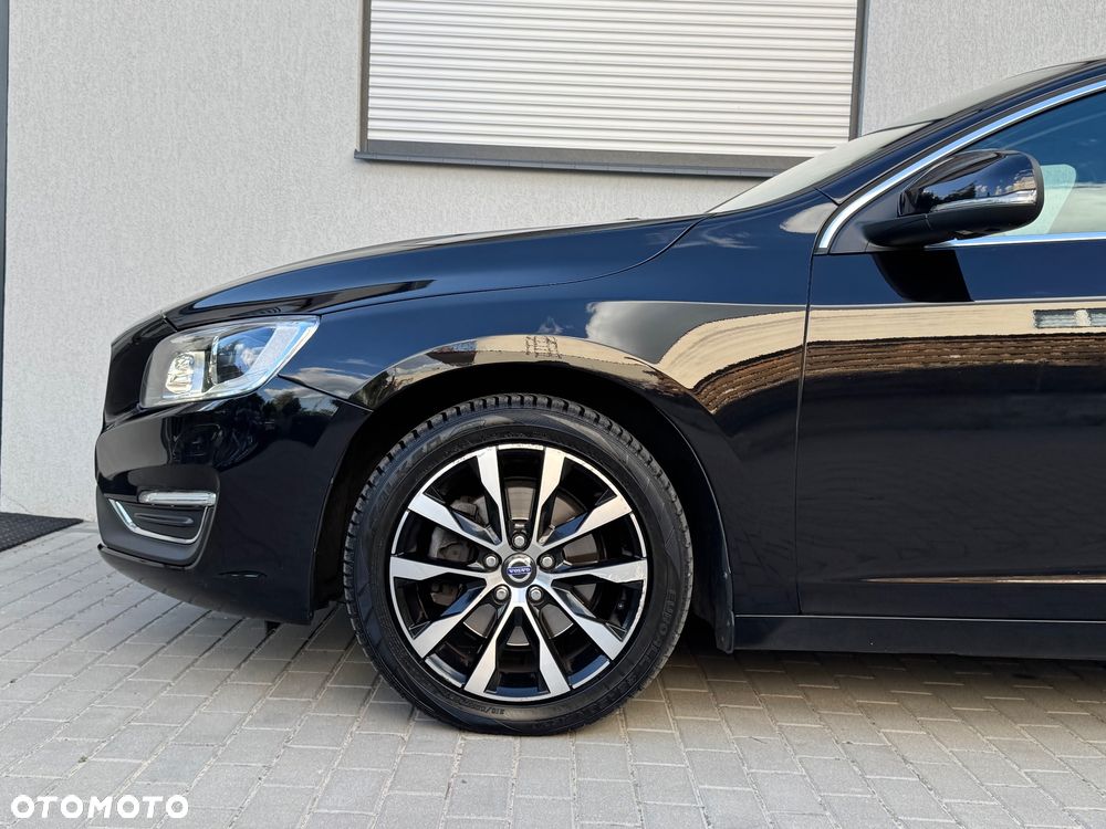 Volvo V60 D3 Geartronic Momentum Pro - 9